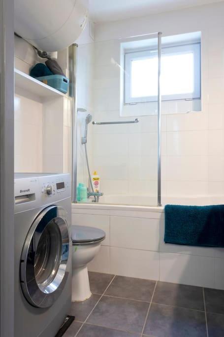 Chez Laurence - Elegant Appartement Climatise Avec Wifi Et Parking Λα Γκραντ-Μοτ Εξωτερικό φωτογραφία